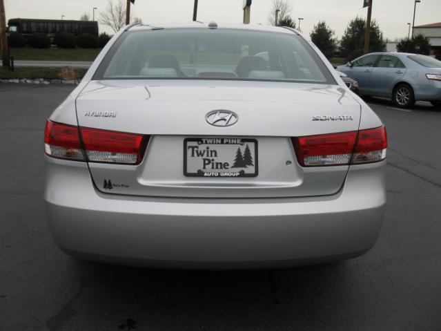 Hyundai Sonata 2008 photo 2