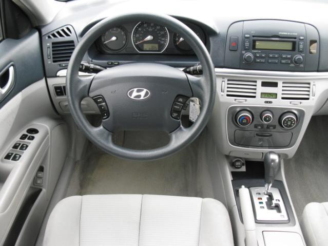 Hyundai Sonata 2008 photo 1