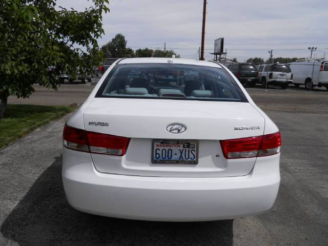 Hyundai Sonata 2008 photo 3
