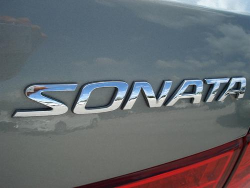 Hyundai Sonata 2008 photo 2