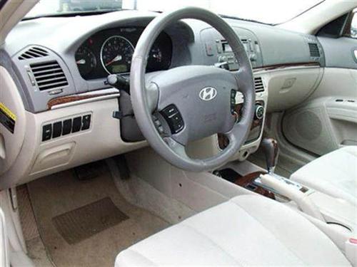 Hyundai Sonata 2008 photo 1