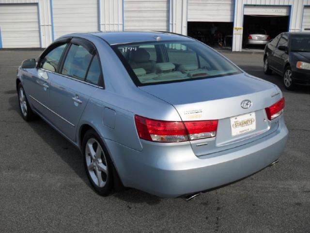 Hyundai Sonata 2008 photo 1