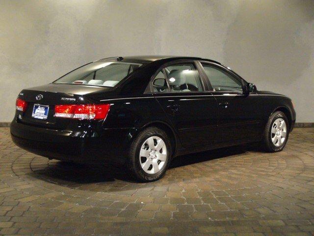 Hyundai Sonata 2008 photo 1