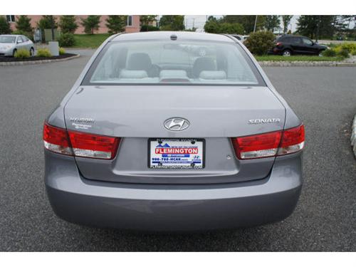 Hyundai Sonata 2008 photo 3