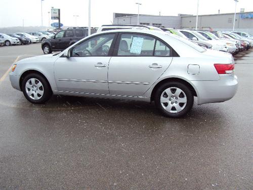 Hyundai Sonata 2008 photo 2