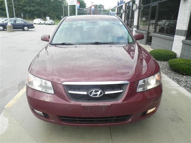 Hyundai Sonata 2008 photo 2
