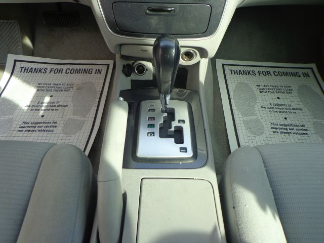 Hyundai Sonata 2008 photo 16