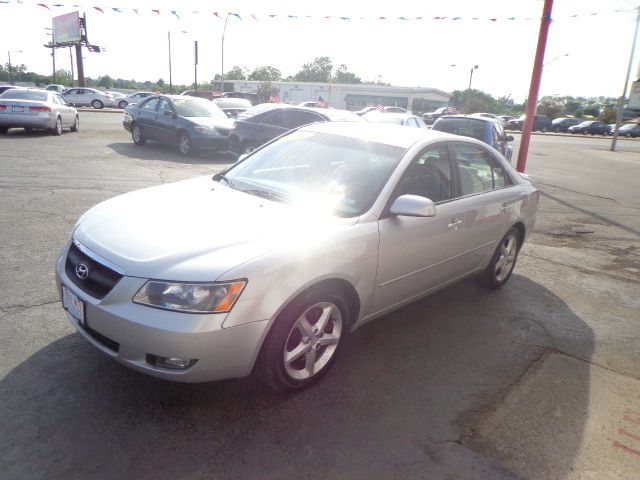 Hyundai Sonata 2008 photo 18