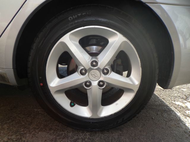 Hyundai Sonata 2008 photo 2