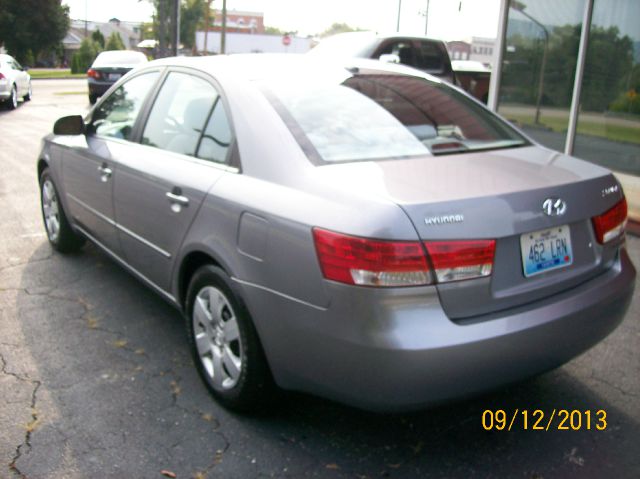 Hyundai Sonata 2008 photo 2