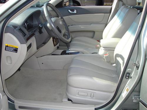 Hyundai Sonata 2008 photo 2