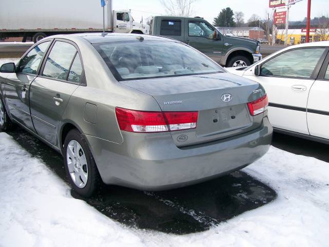 Hyundai Sonata 2008 photo 2