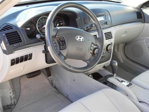 Hyundai Sonata 2008 photo 2