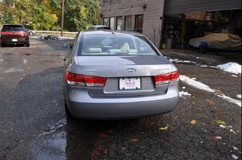 Hyundai Sonata 2008 photo 3