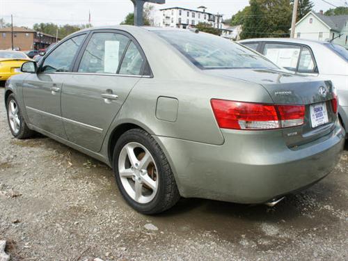 Hyundai Sonata 2008 photo 1