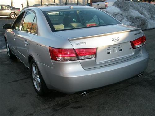 Hyundai Sonata 2008 photo 2