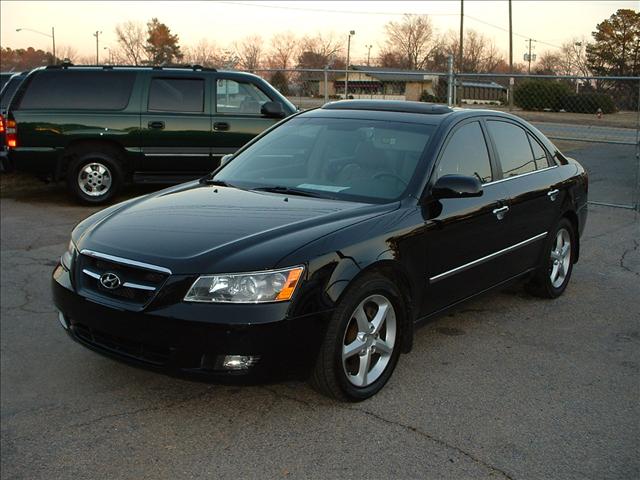 Hyundai Sonata 2.5i Premium Sedan