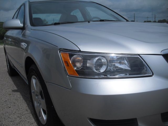 Hyundai Sonata 2008 photo 11