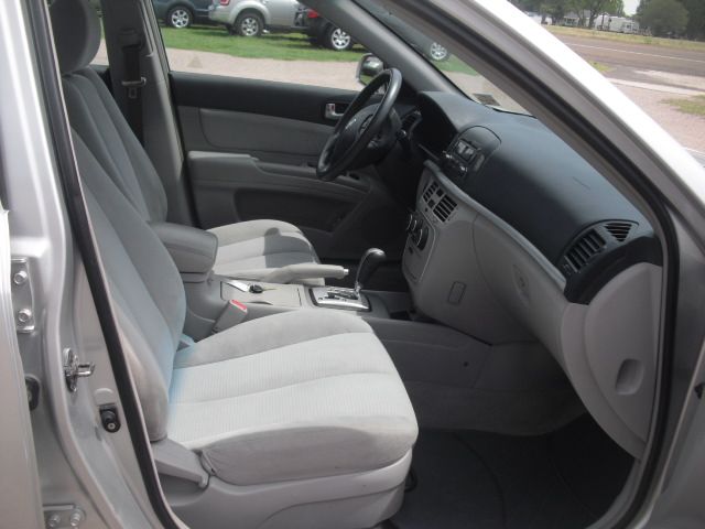 Hyundai Sonata 2008 photo 38