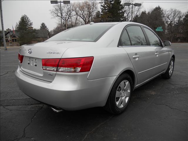 Hyundai Sonata 2008 photo 3
