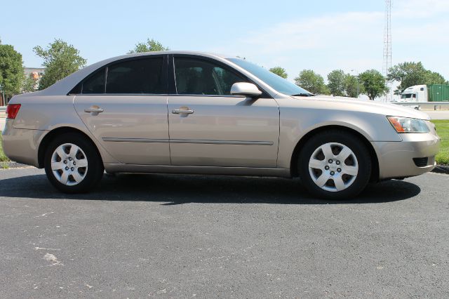 Hyundai Sonata 2008 photo 2