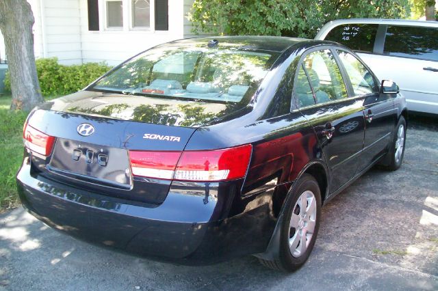 Hyundai Sonata 2008 photo 1