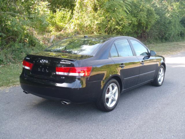 Hyundai Sonata 2008 photo 2