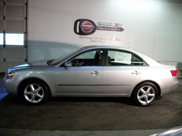 Hyundai Sonata 2008 photo 1