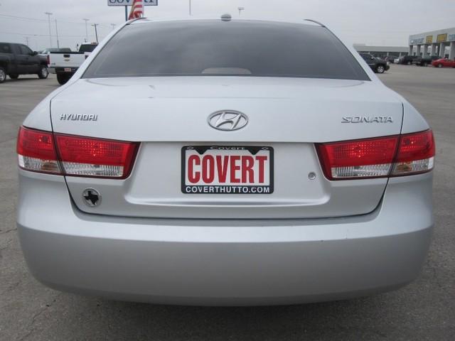 Hyundai Sonata 2008 photo 4