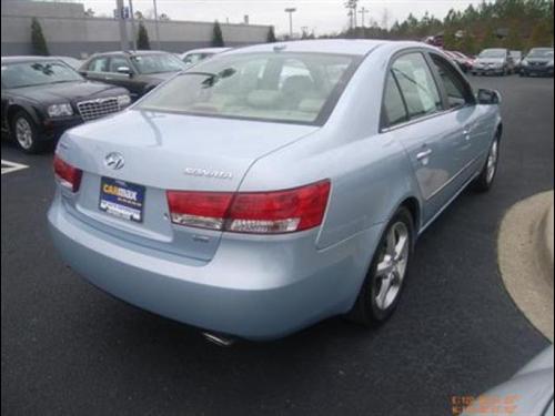 Hyundai Sonata 2008 photo 3