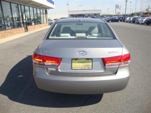 Hyundai Sonata 2008 photo 2