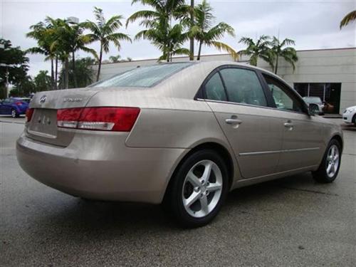 Hyundai Sonata 2008 photo 1