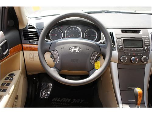 Hyundai Sonata 2009 photo 2