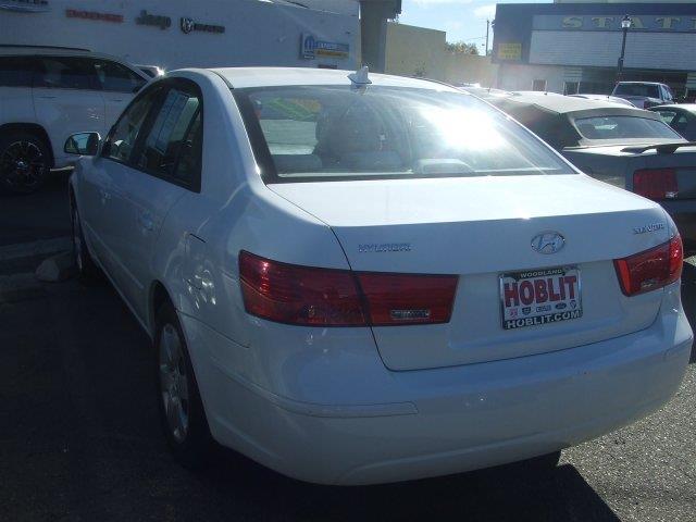 Hyundai Sonata 2009 photo 3