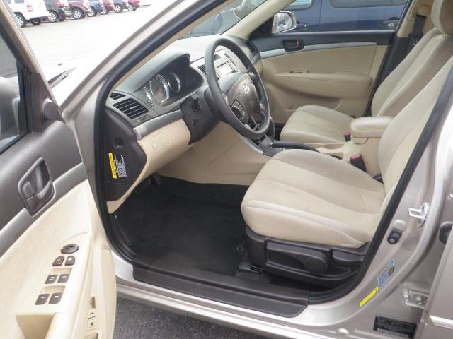 Hyundai Sonata 2009 photo 4