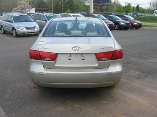Hyundai Sonata 2009 photo 2