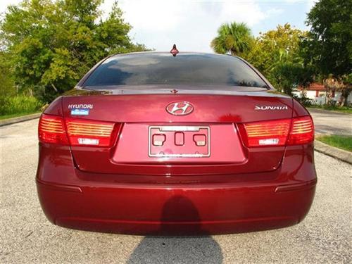 Hyundai Sonata 2009 photo 2