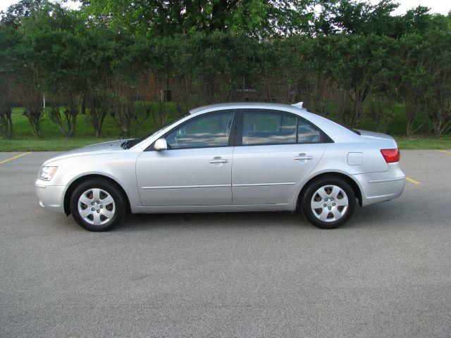 Hyundai Sonata 2009 photo 1