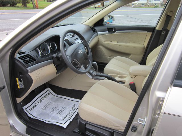 Hyundai Sonata 2009 photo 1