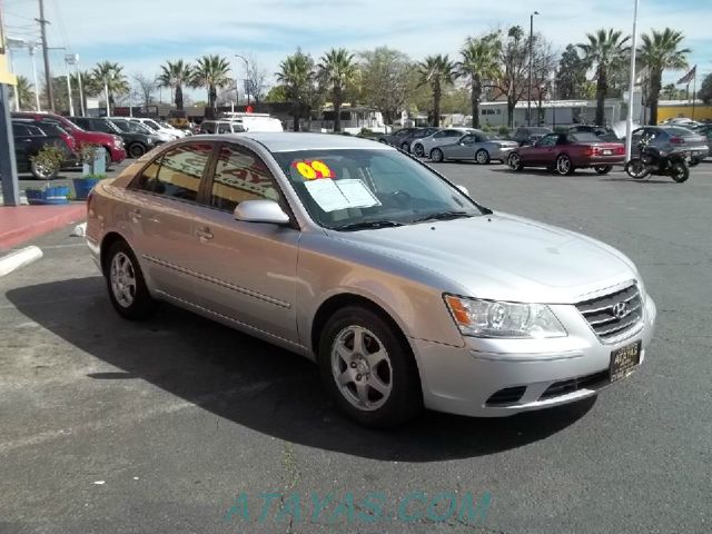 Hyundai Sonata 2009 photo 4