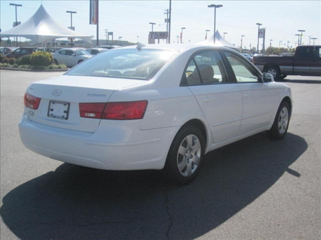 Hyundai Sonata 2009 photo 3