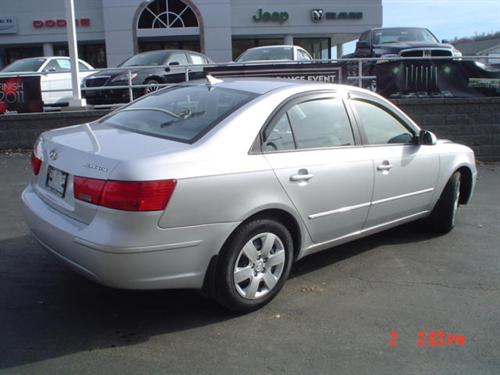 Hyundai Sonata 2009 photo 2