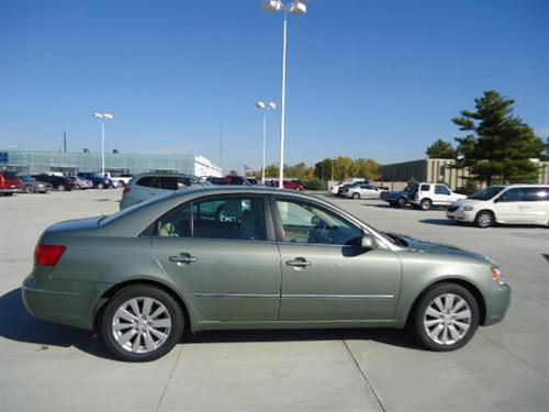 Hyundai Sonata 2009 photo 1
