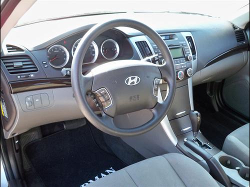 Hyundai Sonata 2009 photo 1