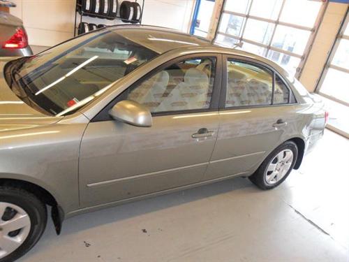 Hyundai Sonata 2009 photo 1