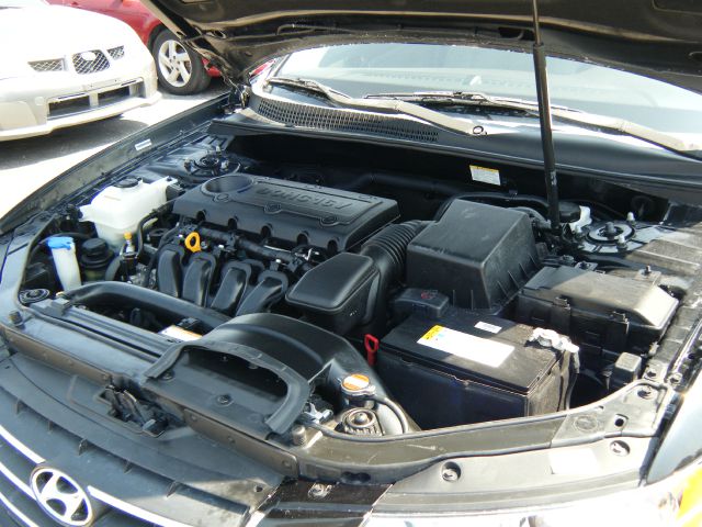 Hyundai Sonata 2009 photo 2