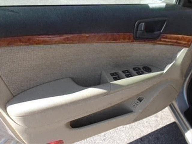 Hyundai Sonata 2009 photo 3