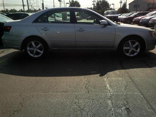 Hyundai Sonata 2009 photo 3