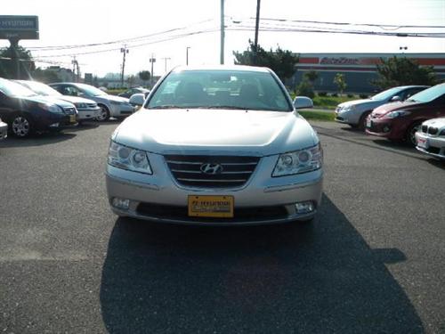 Hyundai Sonata 2009 photo 1