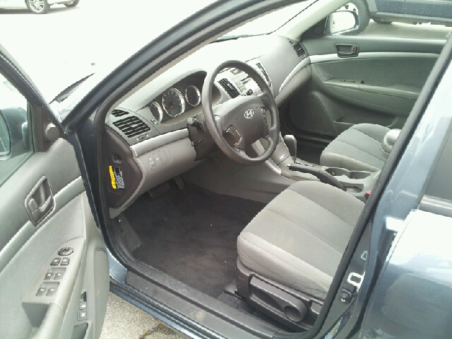 Hyundai Sonata 2009 photo 2